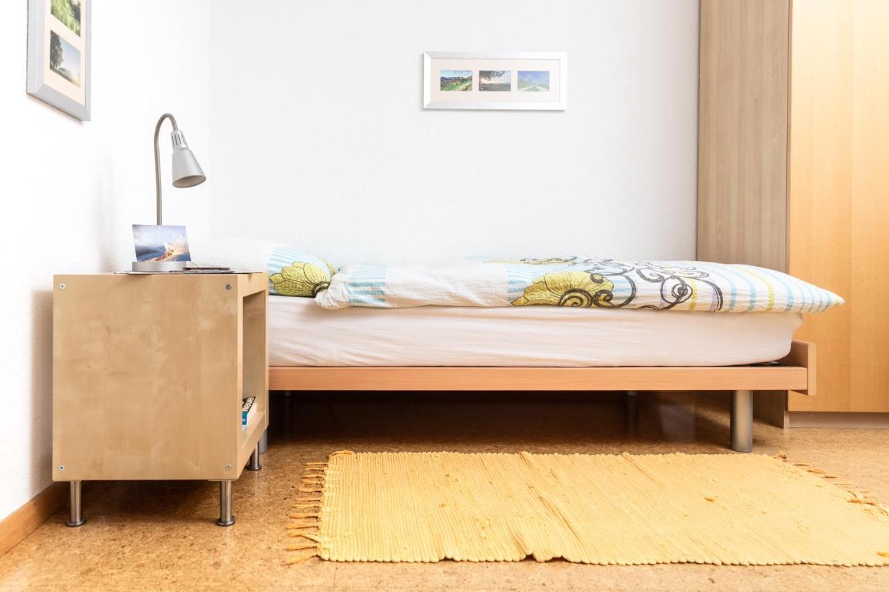 Mybednbreakfast In Bottmingen Panzió Kültér fotó