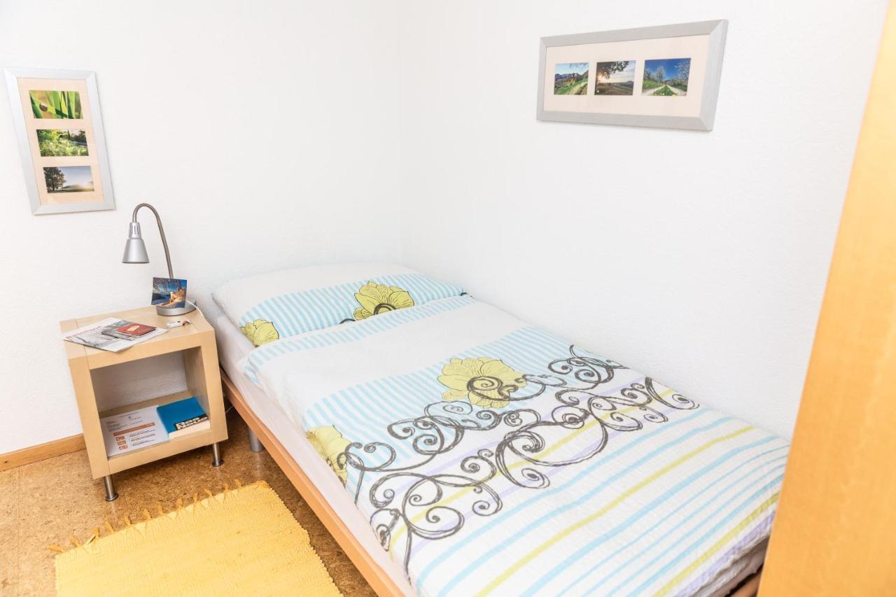 Mybednbreakfast In Bottmingen Panzió Kültér fotó