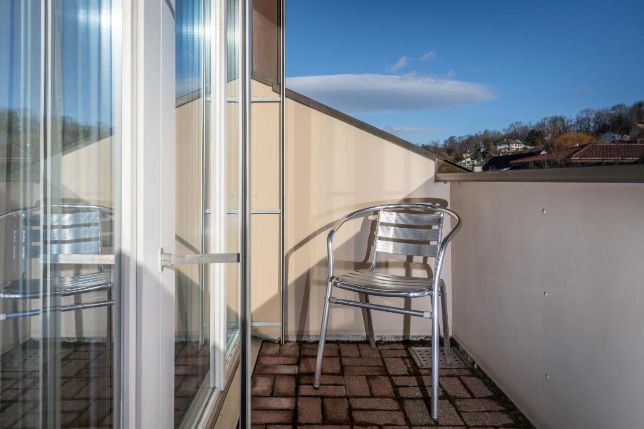 Mybednbreakfast In Bottmingen Panzió Kültér fotó