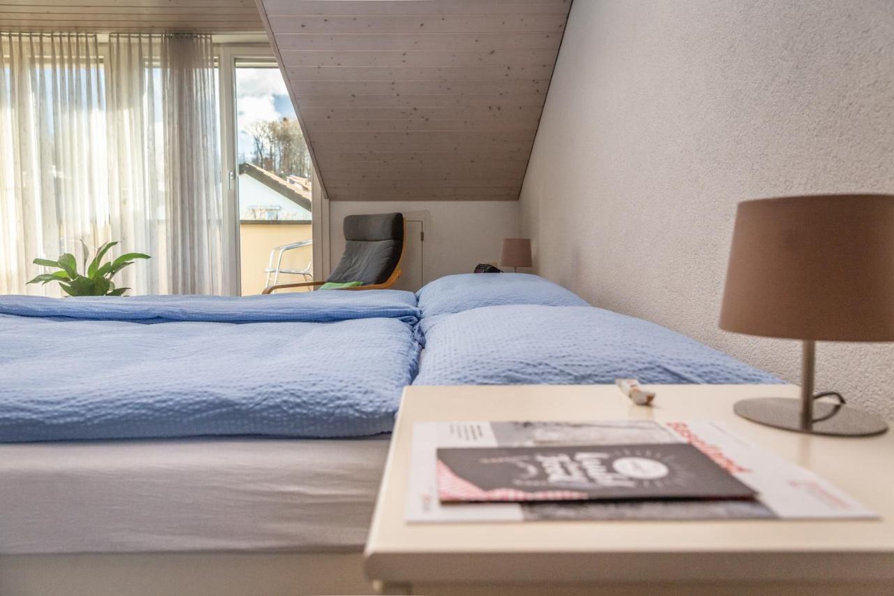 Mybednbreakfast In Bottmingen Panzió Kültér fotó